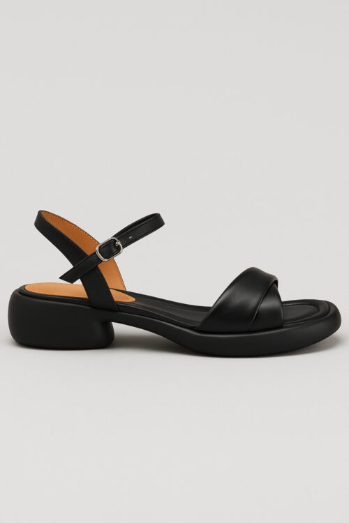 Champagnewalkesque Noir Sandals